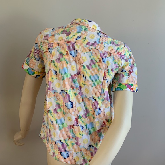 🦋✨ 2/15$ TOPS ✨🦋 URBAN OUTFITTERS FLORAL BLOUSE - Picture 2 of 6